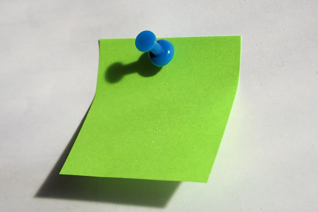 post it, a notice, office